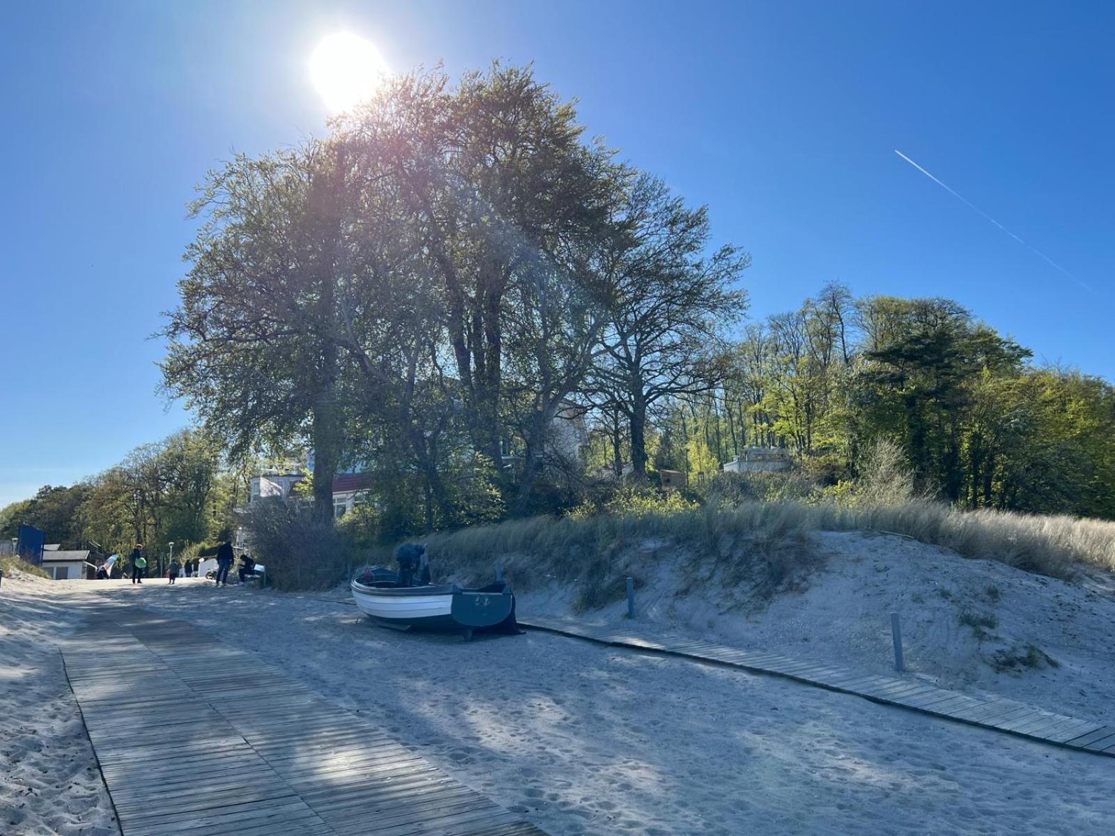 Haus Usedom Ferienwohnungen Mit Fruehstuecks-Restaurant