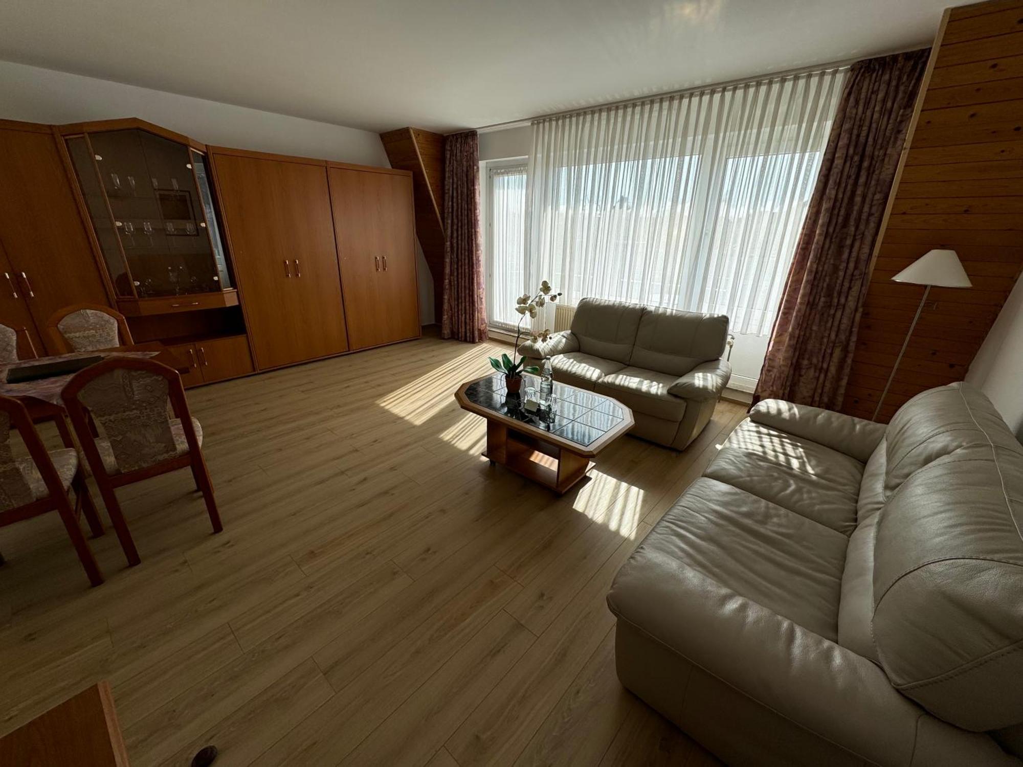 Hotel Haus Usedom Ferienwohnungen Mit Fruehstuecks-Restaurant