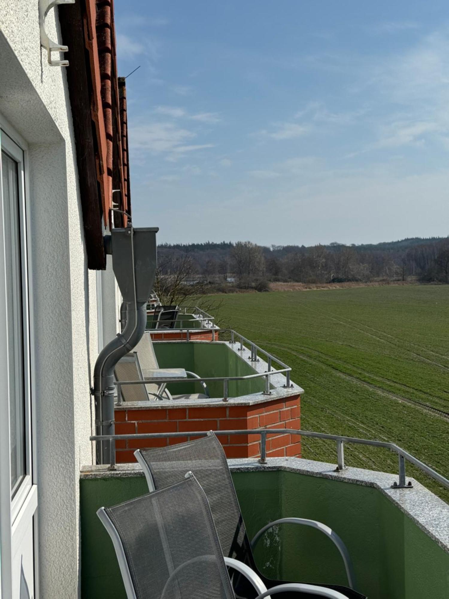 Hotel Haus Usedom Ferienwohnungen Mit Fruehstuecks-Restaurant Kolpinsee