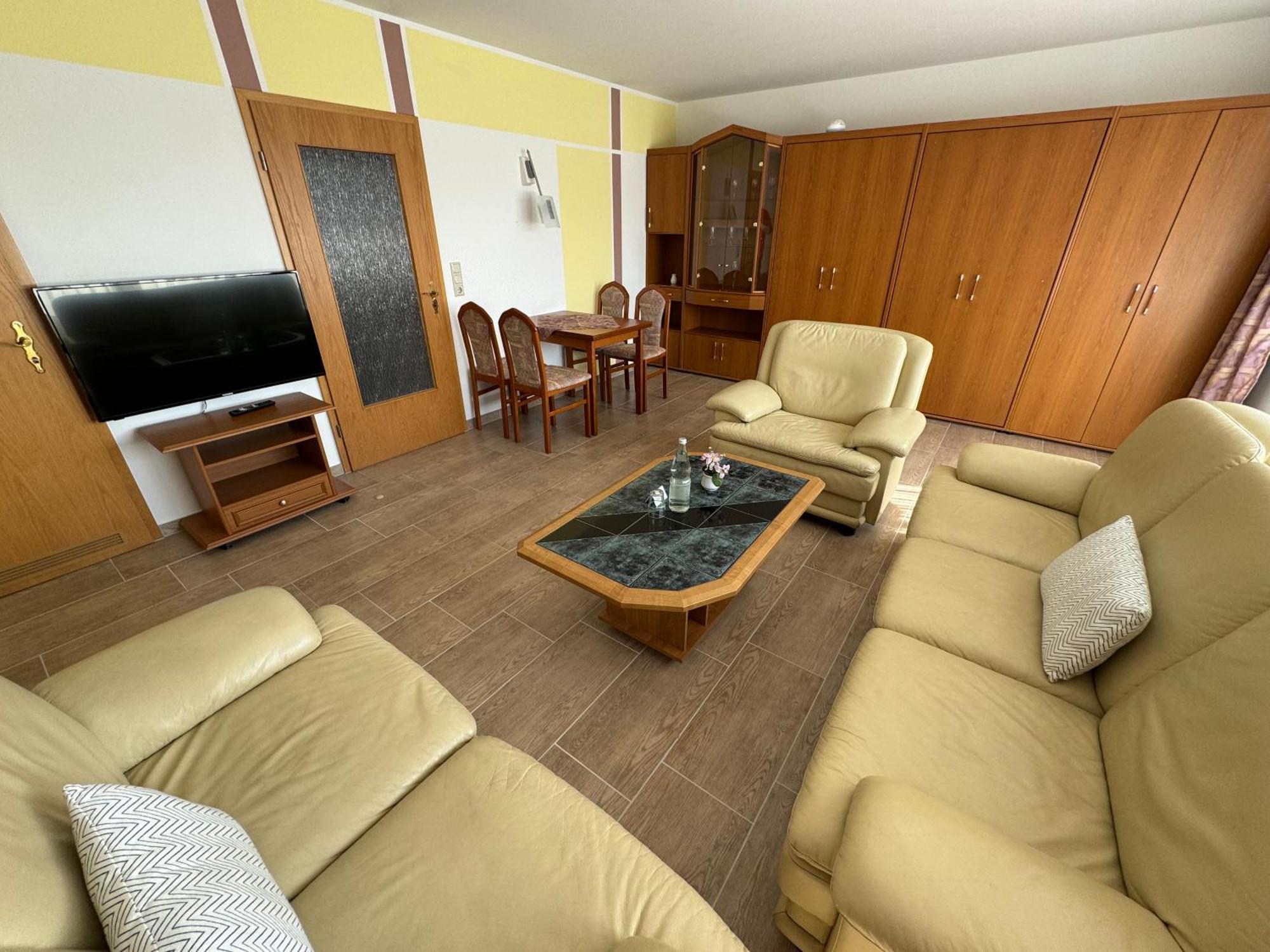 Haus Usedom Ferienwohnungen Mit Fruehstuecks-Restaurant 4*