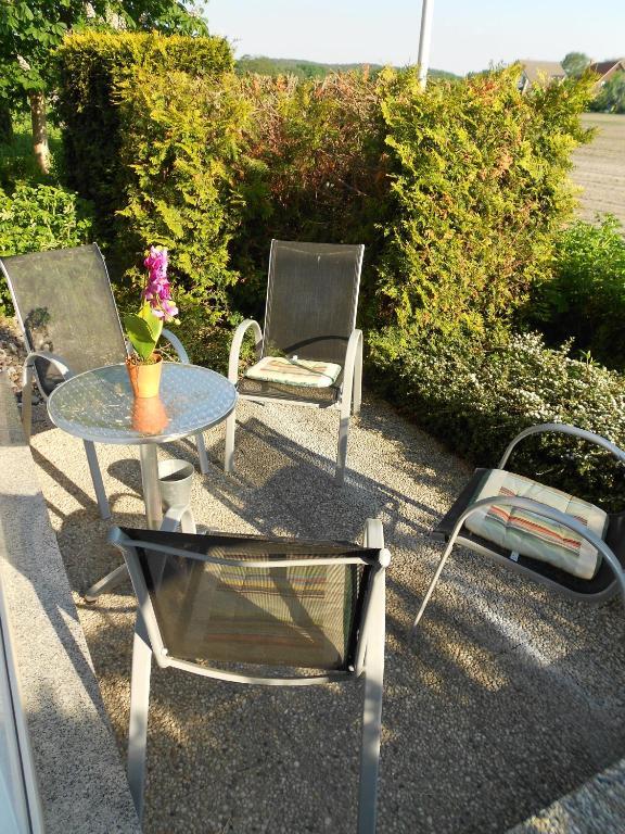 Haus Usedom Ferienwohnungen Mit Fruehstuecks-Restaurant Кёльпинзе
